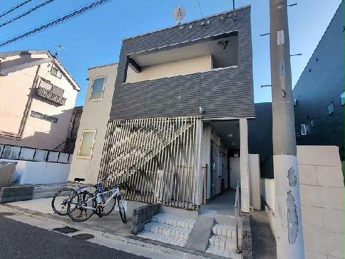 3/3 エントランス