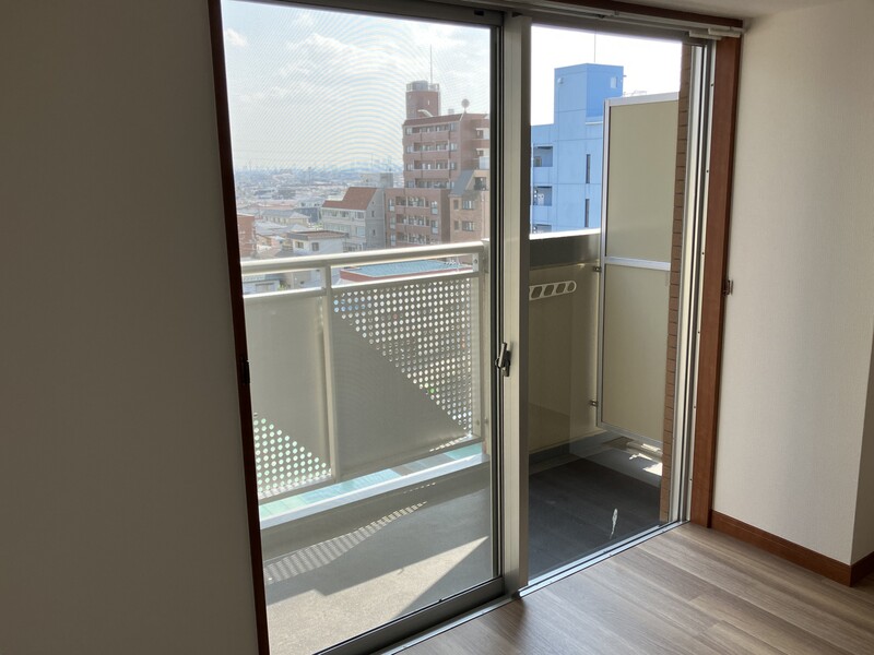 16/23 バルコニー