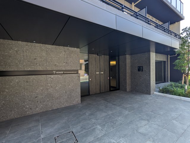 2/8 エントランス