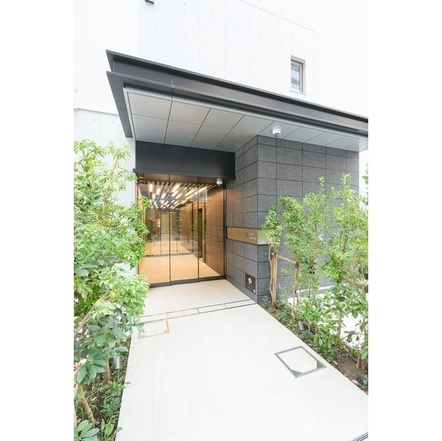 15/26 エントランス