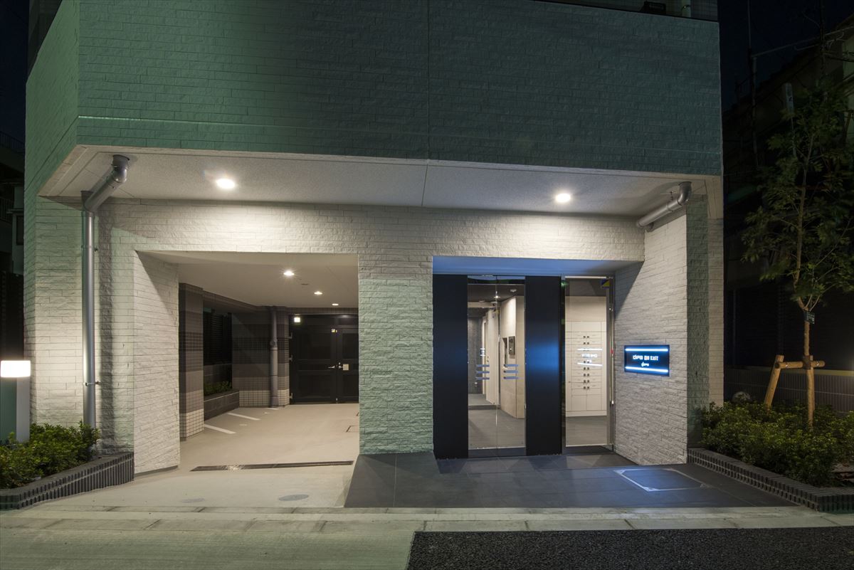 24/29 エントランス