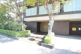 2/3 エントランス