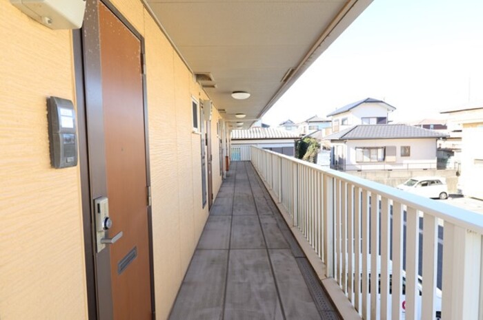 19/25 エントランス