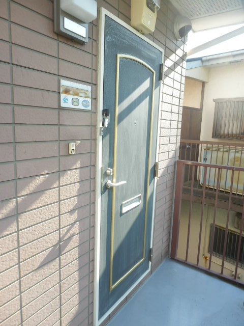 22/30 エントランス