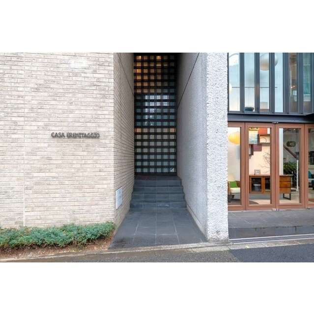 6/11 エントランス