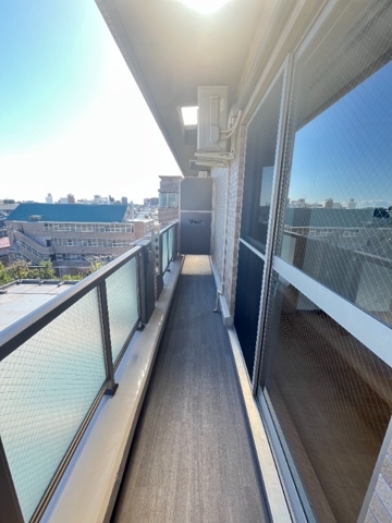 16/22 バルコニー