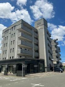 16/26 エントランス