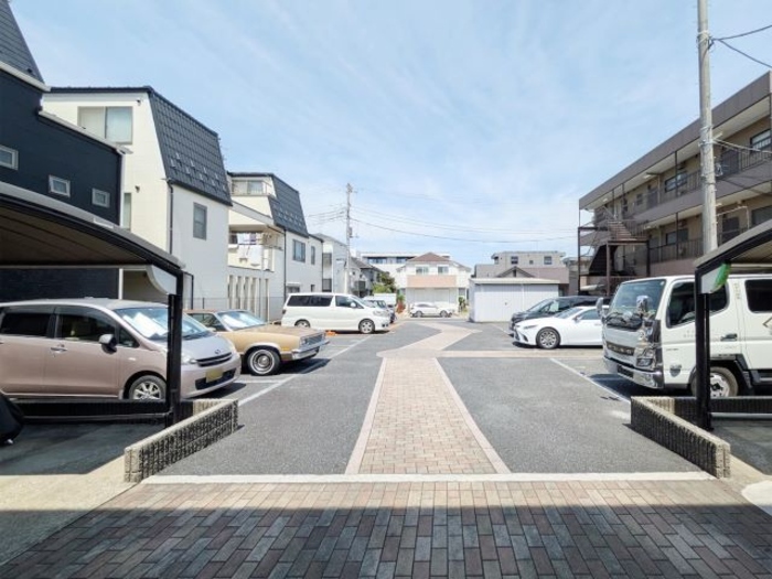17/19 駐車場