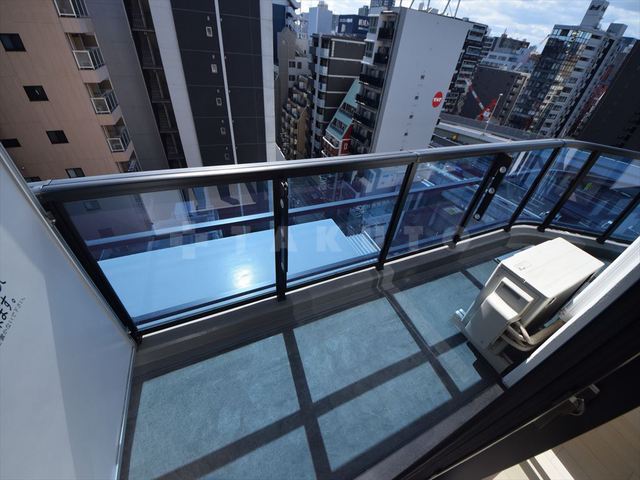 18/30 バルコニー