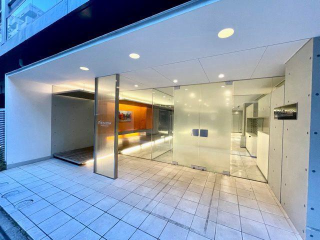 3/8 エントランス