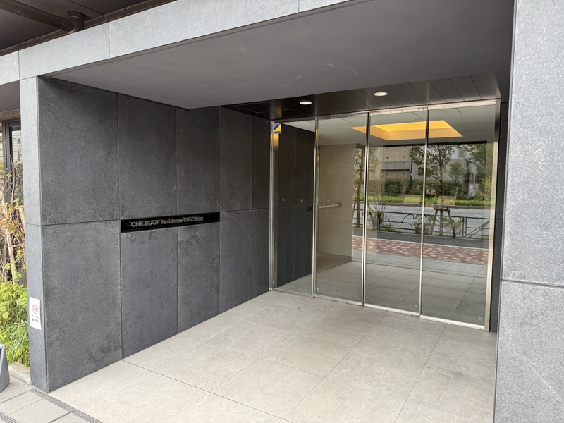 9/10 エントランス