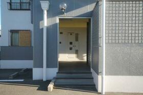 2/3 エントランス