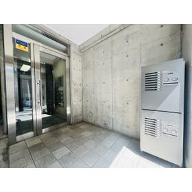 3/3 エントランス