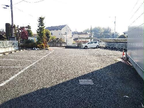 11/11 駐車場