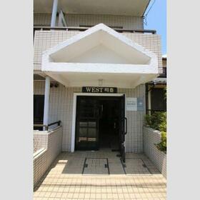 15/15 エントランス