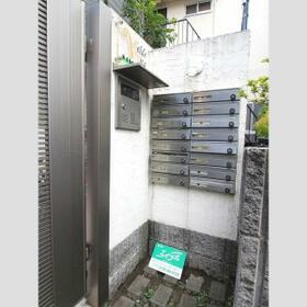 16/26 エントランス