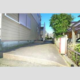 14/15 エントランス