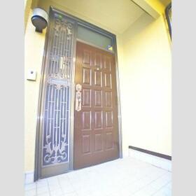 15/16 エントランス