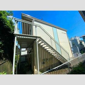 14/15 エントランス