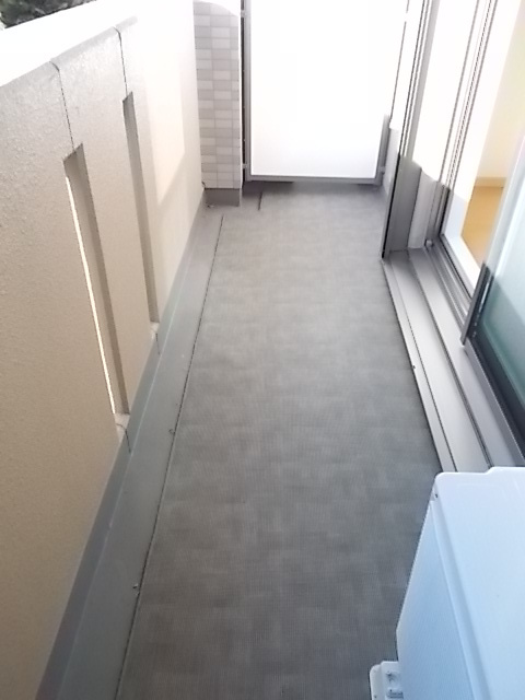 15/23 バルコニー