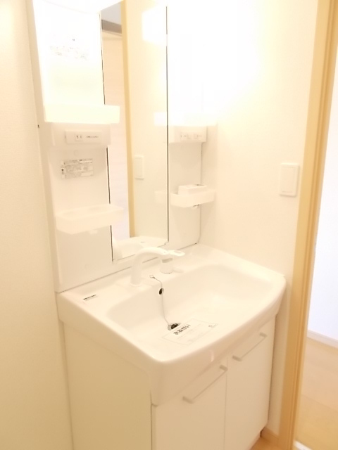 13/23 洗面