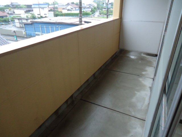 14/27 バルコニー