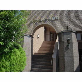 15/18 エントランス