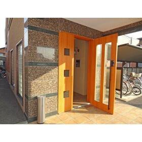 15/17 エントランス