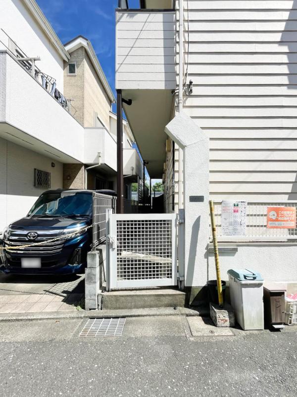 2/3 エントランス