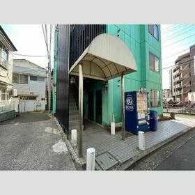 3/4 エントランス