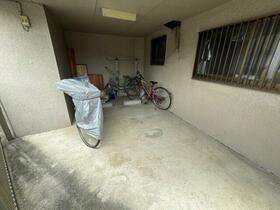 2/2 エントランス