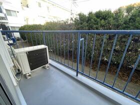 13/16 バルコニー