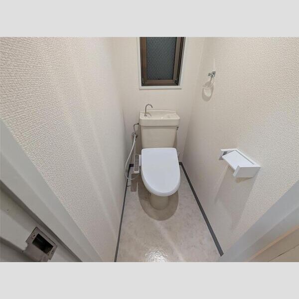 8/8 トイレ