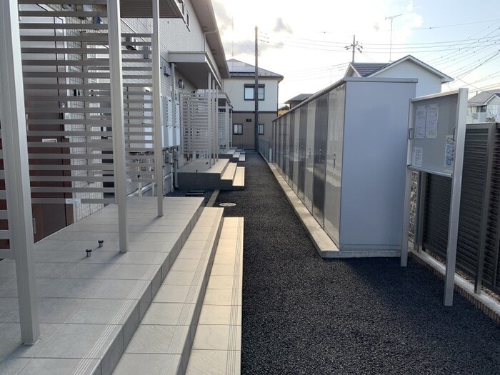 17/28 エントランス