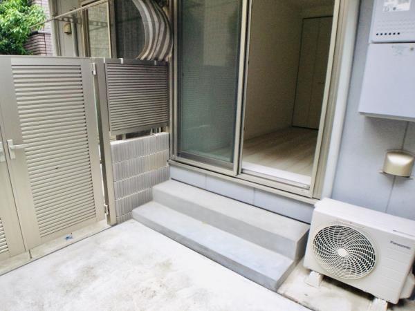 3/7 エントランス