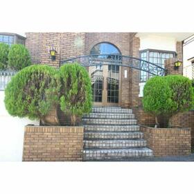 15/15 エントランス