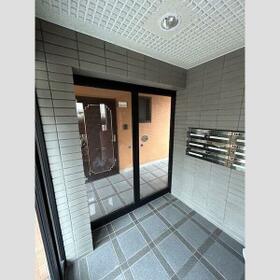 3/4 エントランス