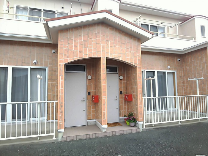 2/5 エントランス