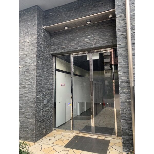 2/6 エントランス