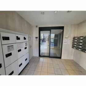 3/3 エントランス