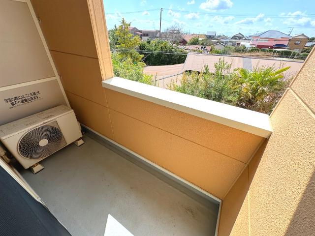 20/27 バルコニー