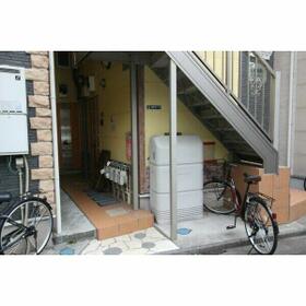 14/14 エントランス