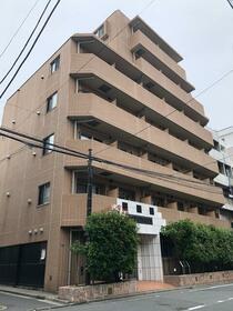 サンテミリオン飯田橋 敷なし礼0.5の間取り