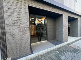 4/4 エントランス