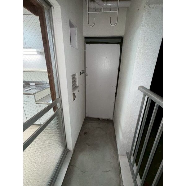 14/22 バルコニー