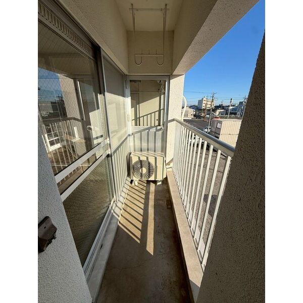 14/22 バルコニー