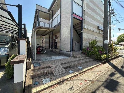 14/15 エントランス