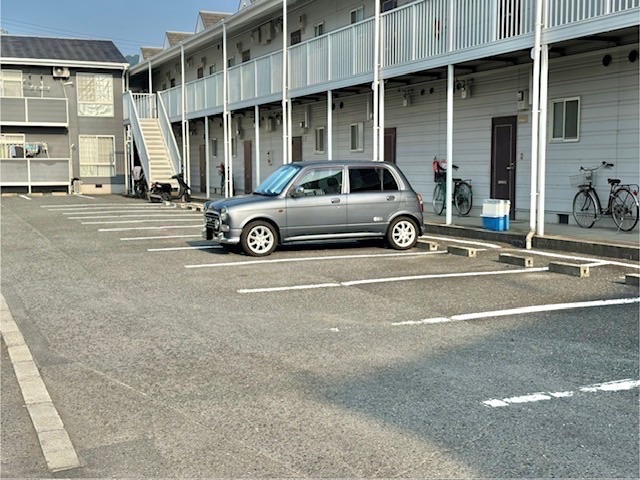14/20 駐車場