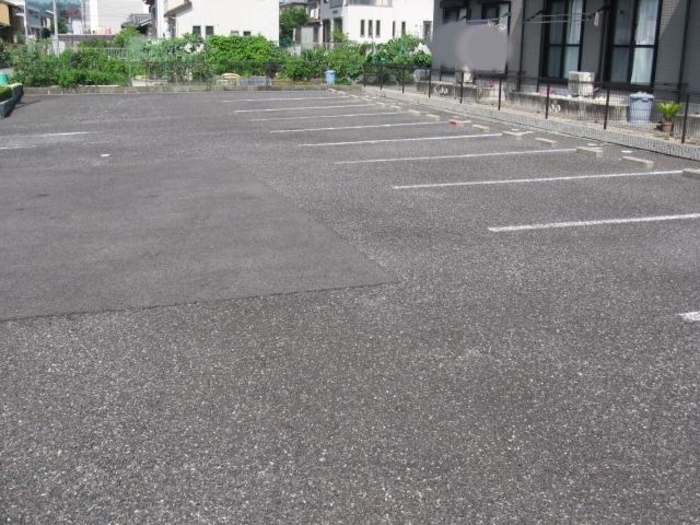11/16 駐車場
