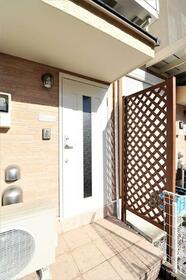 2/3 エントランス